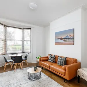 Serenity Square - Wow Location Sleeps 4 , Brighton United Kingdom